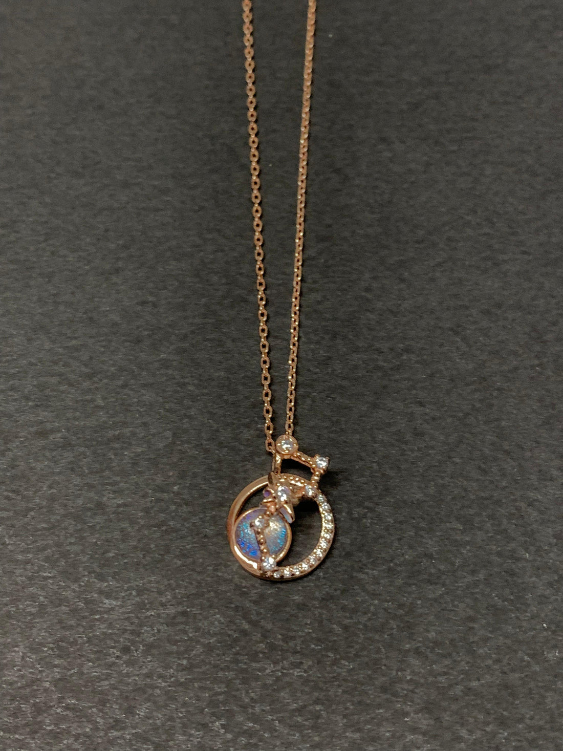 STARLIGHT COMPANION DIAMOND PENDANT WITH CHAIN