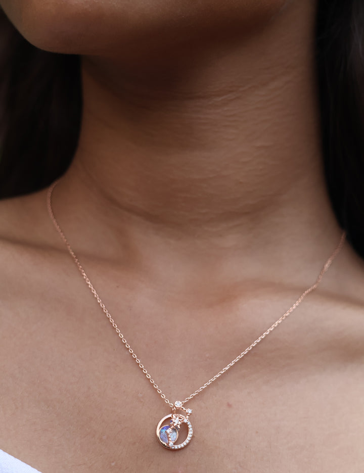 STARLIGHT COMPANION DIAMOND PENDANT WITH CHAIN