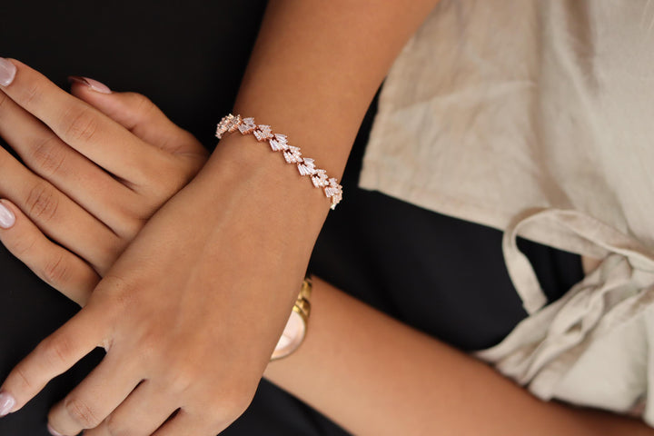 OPULEAF DIAMOND BRACELET